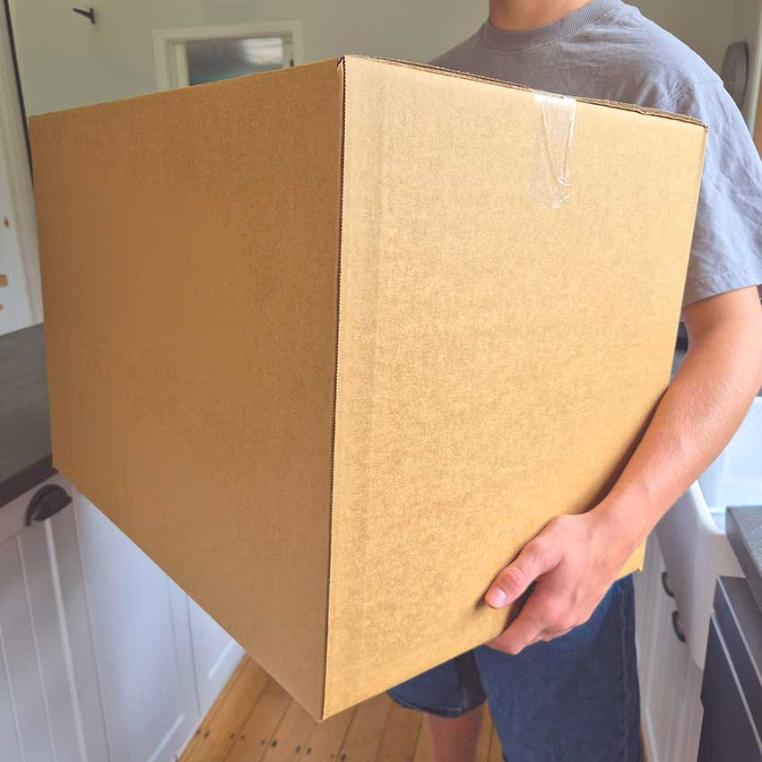 Heavy duty large cardboard box for household moves